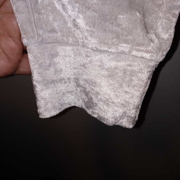 Lululemon “Ready To Crush” Crushed Velvet Joggers - Picture 6 of 10